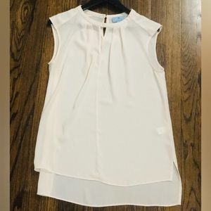 CeCe Keyhole Crepe‎ Blouse